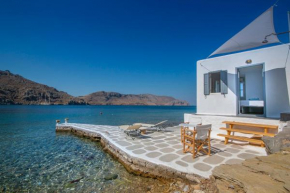 On The Rocks - Dodekanes Symi